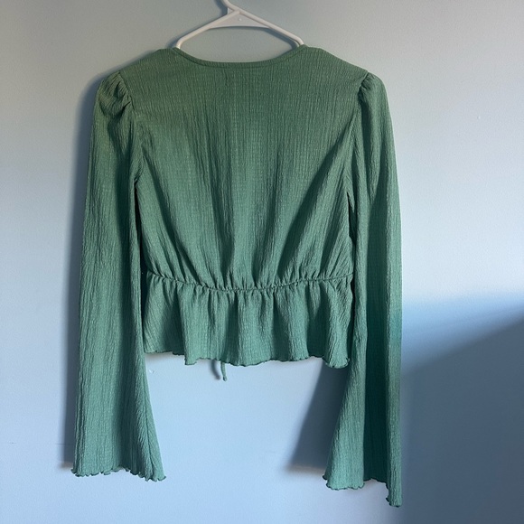 Urban Outfitters - Green top, size small - Picture 2 of 2
